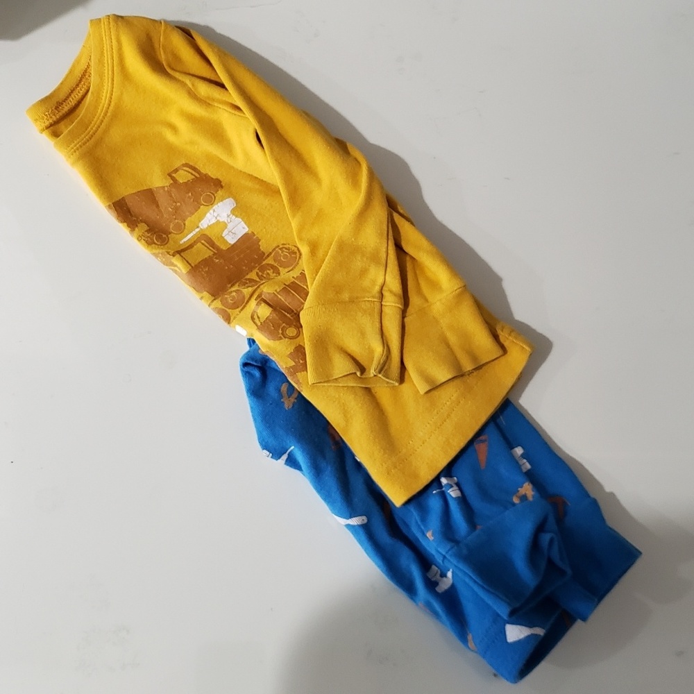 Old navy boy pijamas construction set